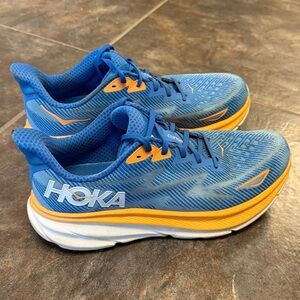 Hoka Clifton 9 Running Shoes